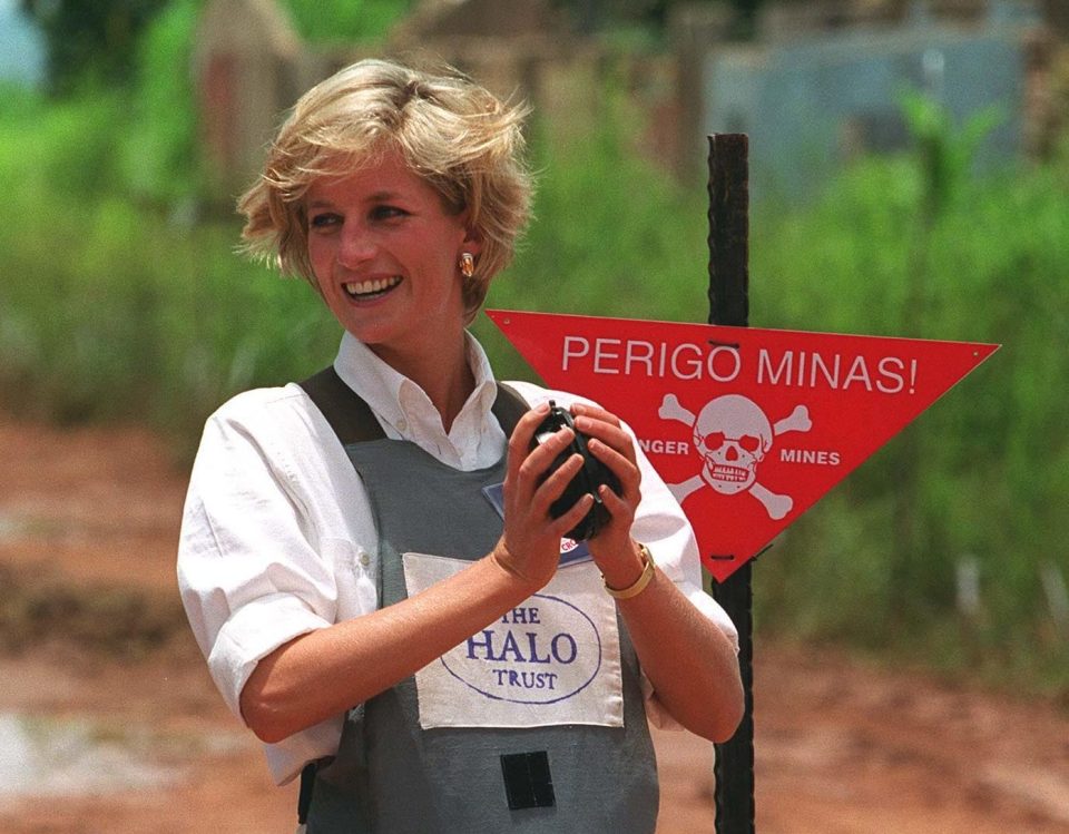  Princess Diana famously detonated a landmine in front of the world's media to show their destructive power