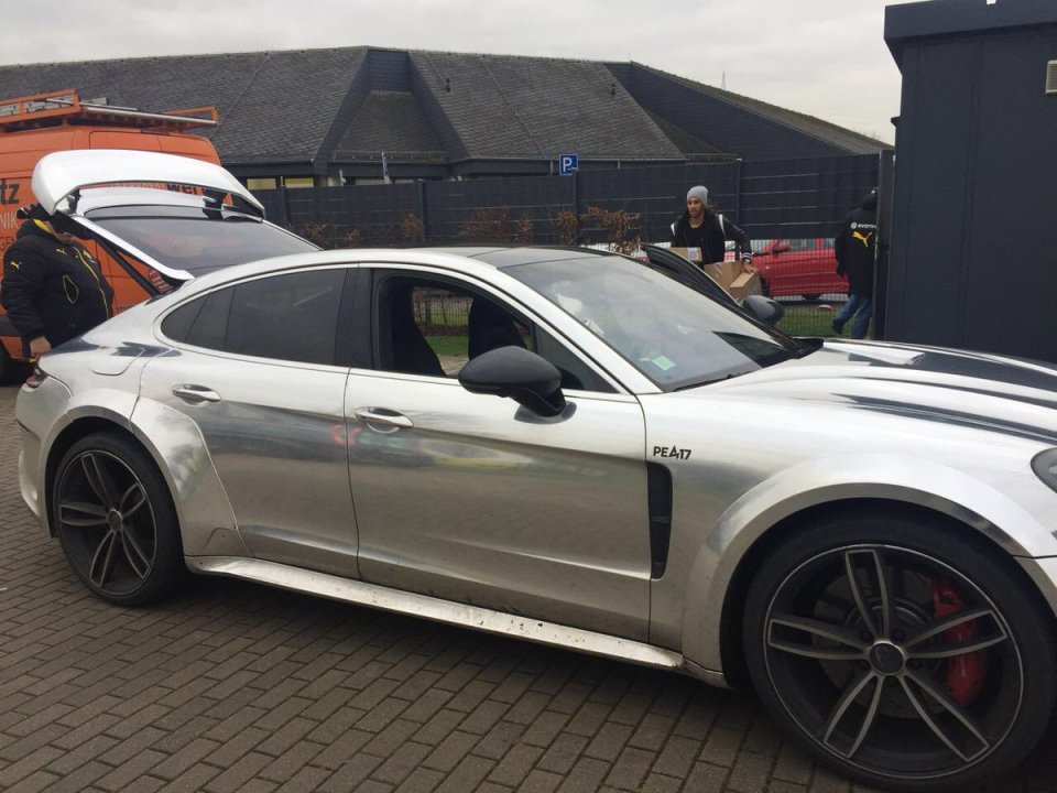  Aubameyang imported a £140k Porsche Panamera Turbo Techart over from Germany to England