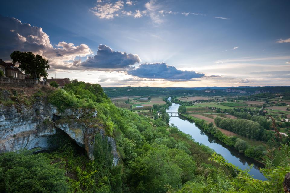  Another great way to explore is to hire a canoe or kayak, and take to the Dordogne itself