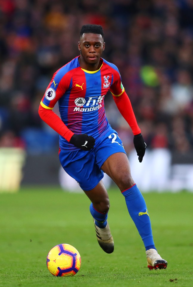  Aaron Wan-Bissaka is edging closer to a dream move to Manchester United