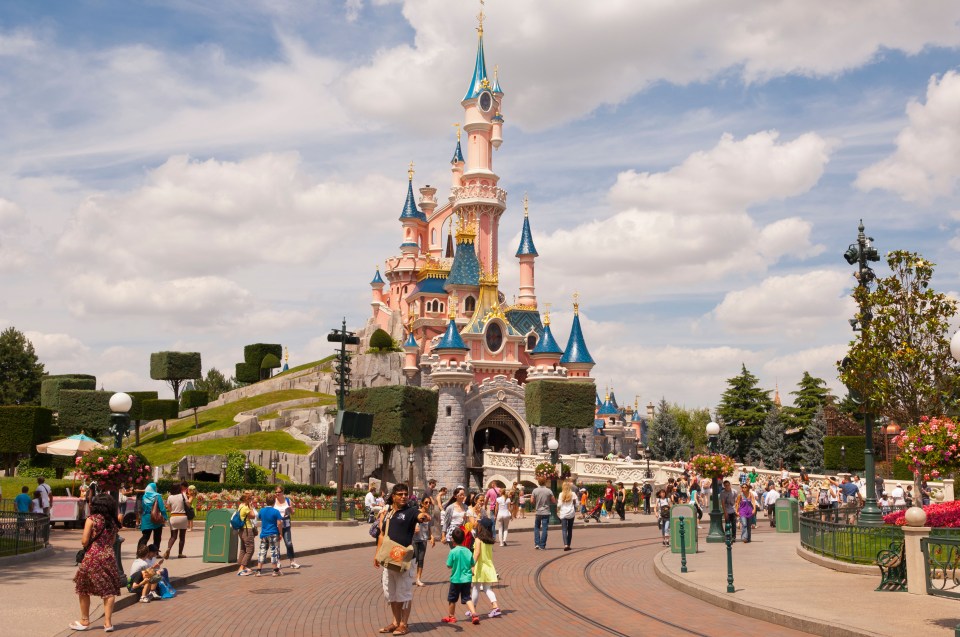  Disneyland Paris tickets are cheaper than ever