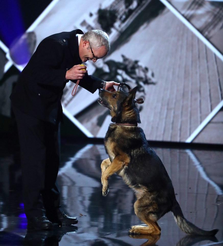  Dave and Finn kicked off the show with their magic act, delighting viewers