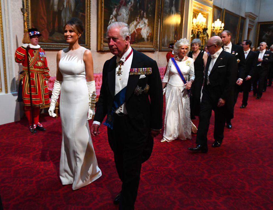  Prince Charles led Melania Trump in to the ballroom