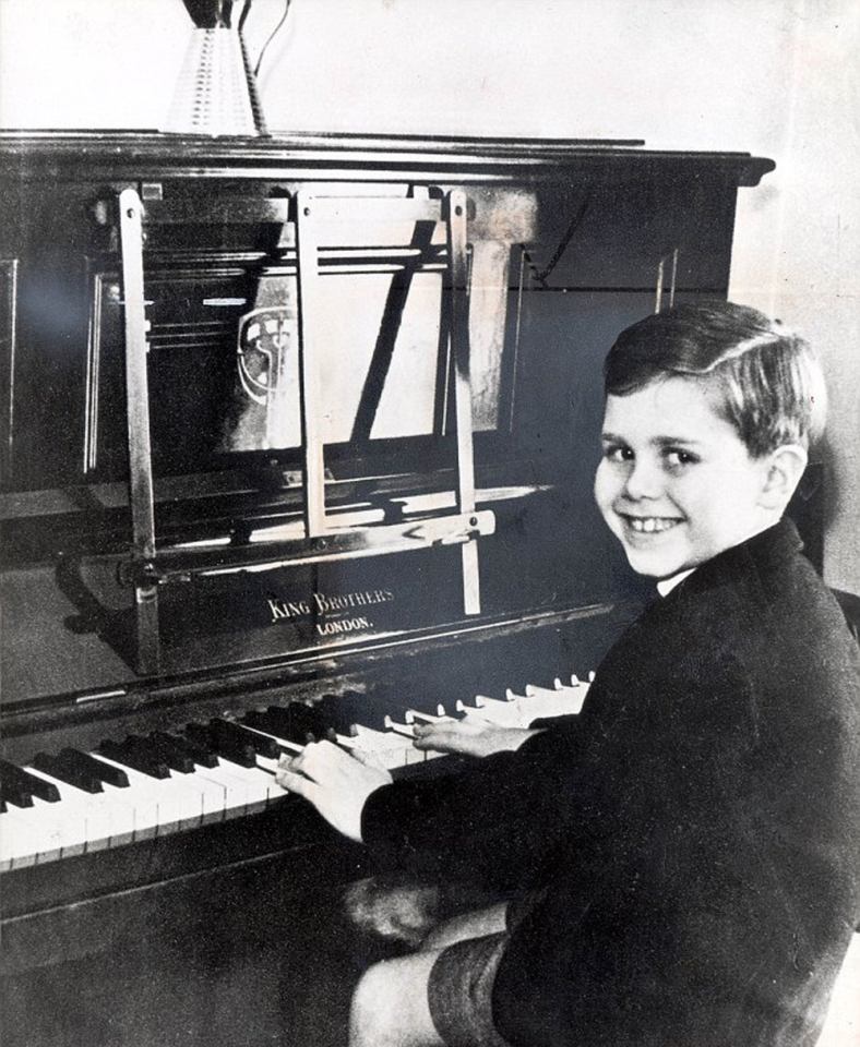  Even at the age of six Elton was already a piano man