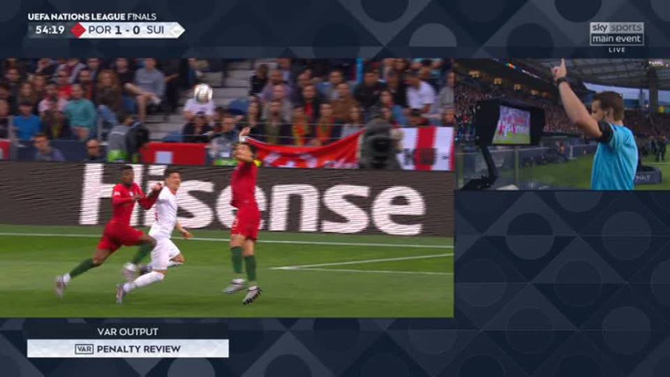  And the referee Felix Brych after checking out the VAR screens decided this 'foul' by Nelson Semedo on Steven Zuber was a penalty