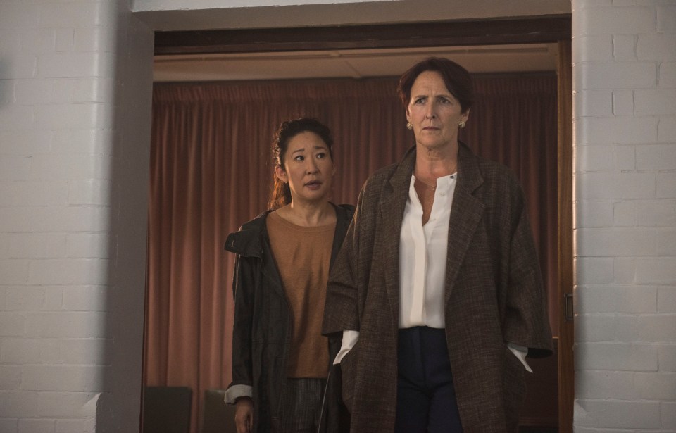  Shaw alongside co-star Sandra Oh in Killing Eve