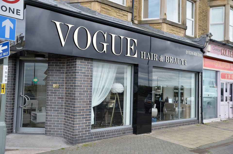  Paris gets her nails and hair done at Vogue Hair and Beauty