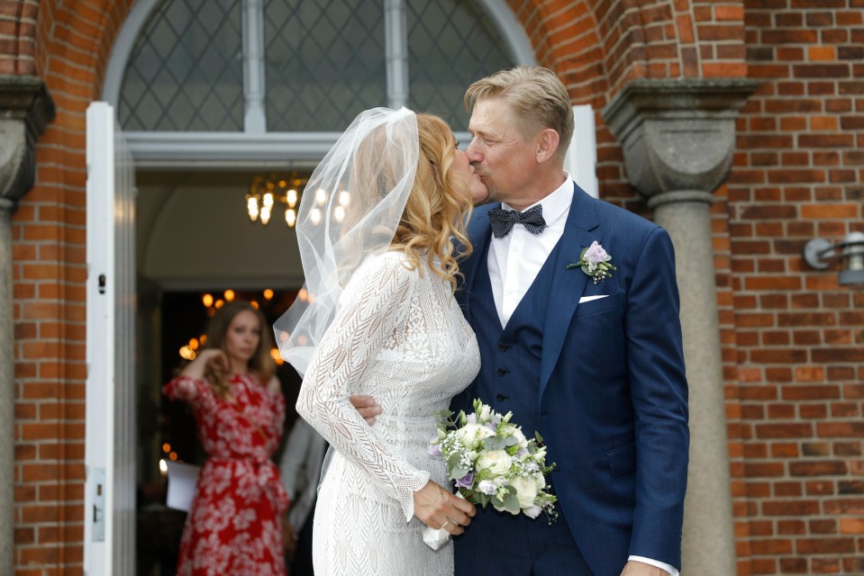 Peter Schmeichel married his long-term partner Laura von Lindholm in Denmark