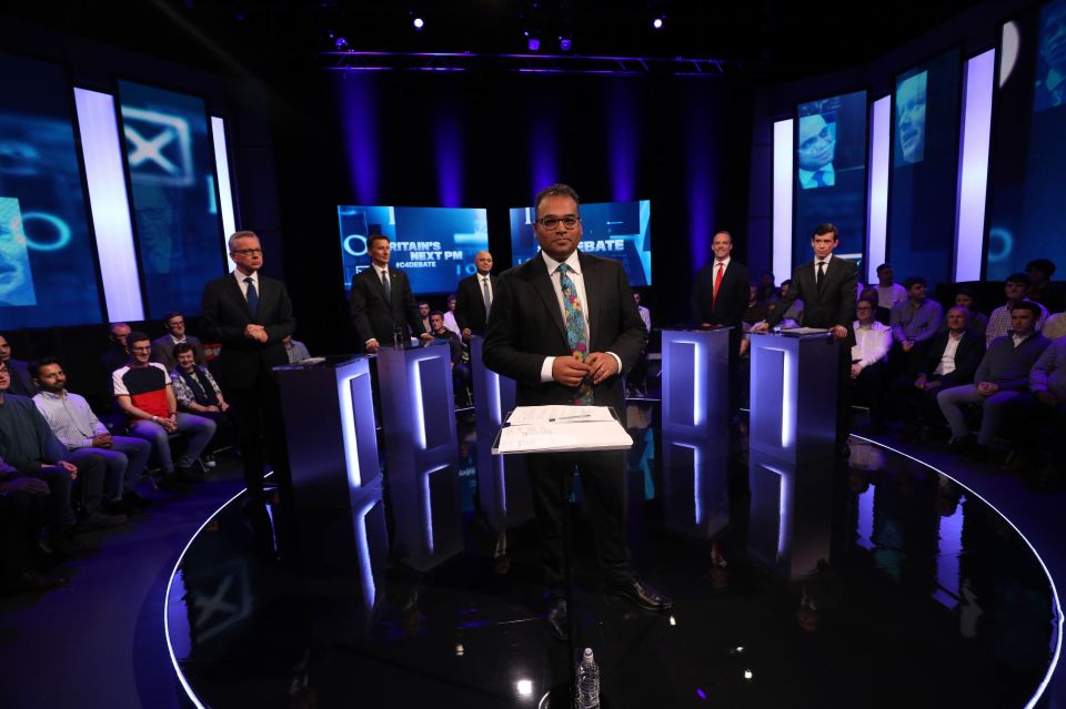  The debate was lead by the Channel 4 News host Krishnan Guru Murphy