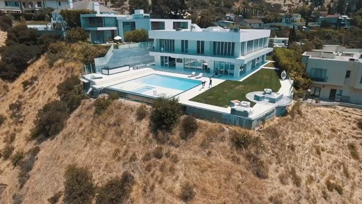  Pogba hired a massive pad in Los Angeles where he regularly holidays