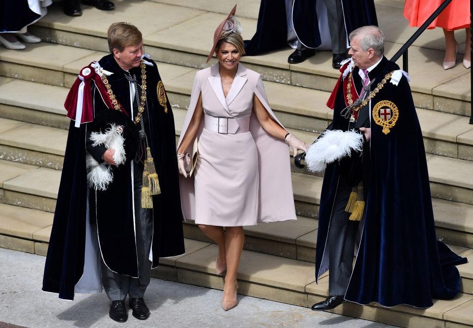  Queen Maxima with her husband and Prince Andrew on the steps of St George's Chapel