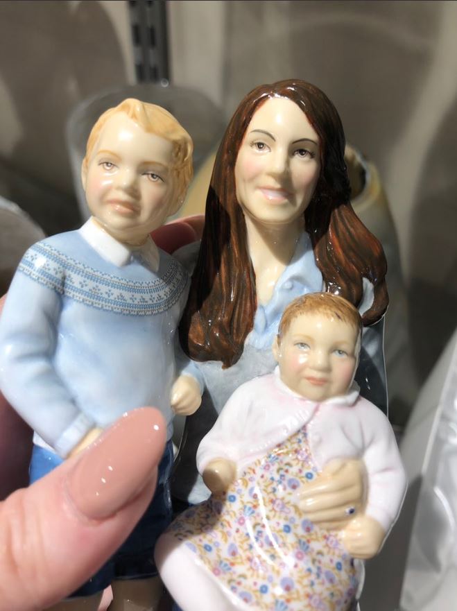  The ceramic model is based on the Cambridge Family's 2015 Christmas card