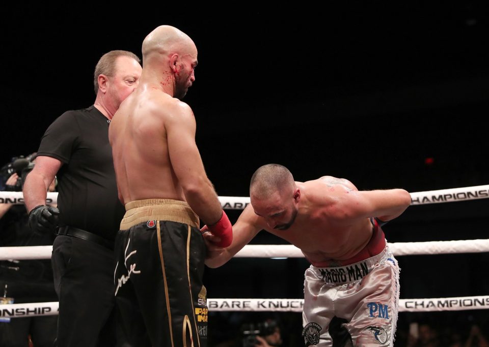  The American former boxer bows down in respect to his opponent in the ring in Florida