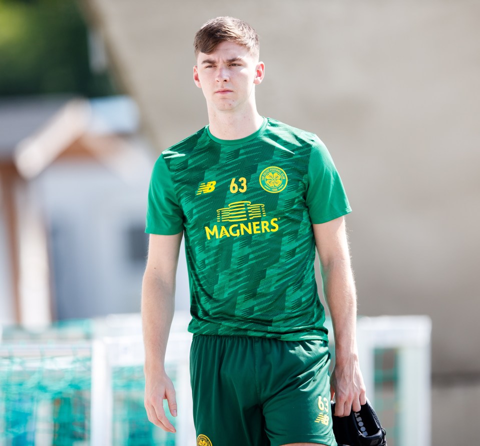  Arsenal want Kieran Tierney but have only bid £15million for the Celtic defender