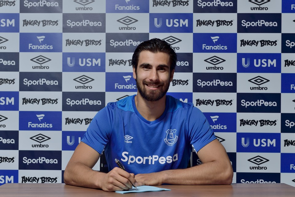  Everton have signed Andre Gomes on a permanent deal for £22million