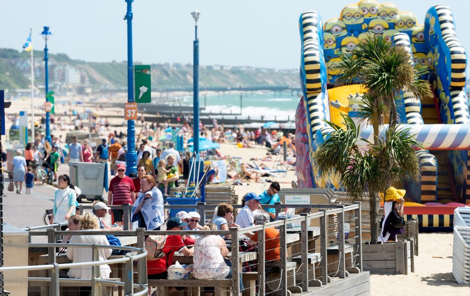  The Bournemouth promenade was packed with Brits hoping to catch some sunshine today