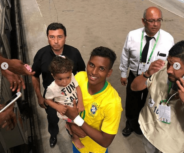 Rodrygo clearly dotes on his little sister