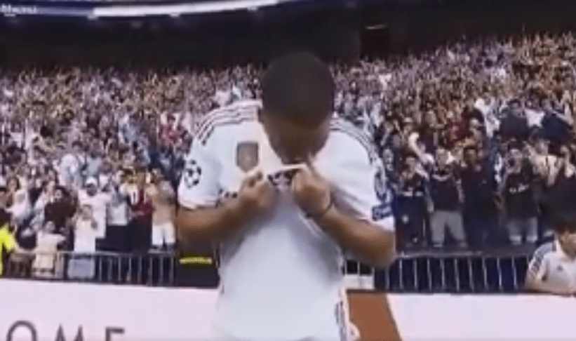  Chelsea fans were devastated as Eden Hazard kissed the Real Madrid badge