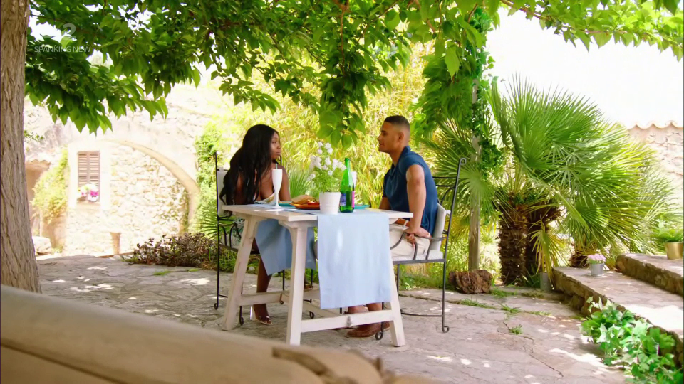  Yewande finally hit it off with a man in the villa as she dated new boy Danny