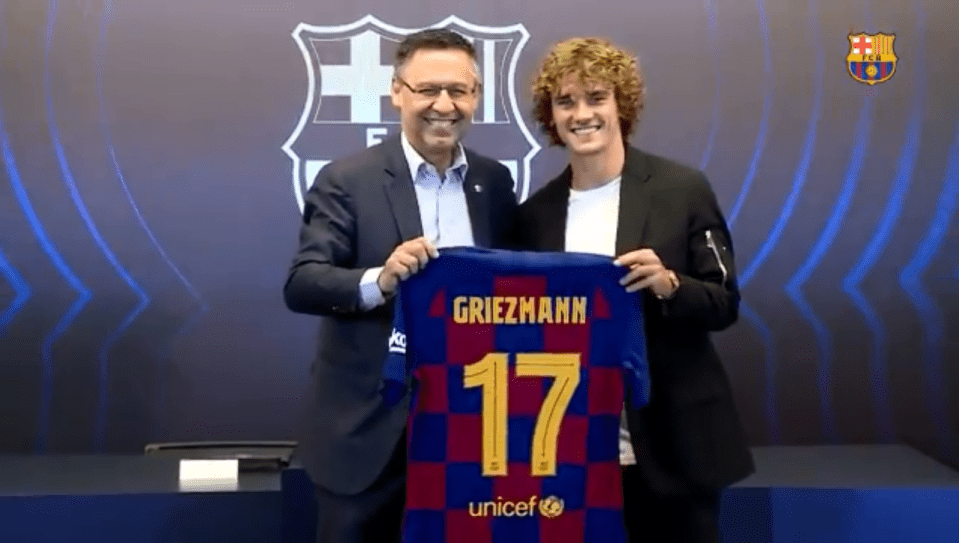  Antoine Griezmann will wear No17 for new club Barcelona