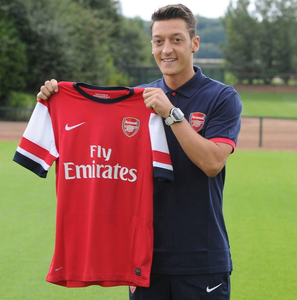  Arsenal broke their transfer record when they paid £42.4m to Real Madrid for Mesut Ozil