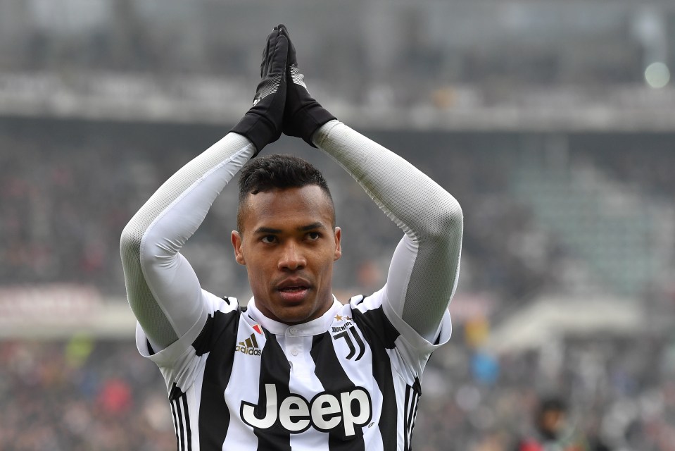  Alex Sandro is among the very best left-backs in world football