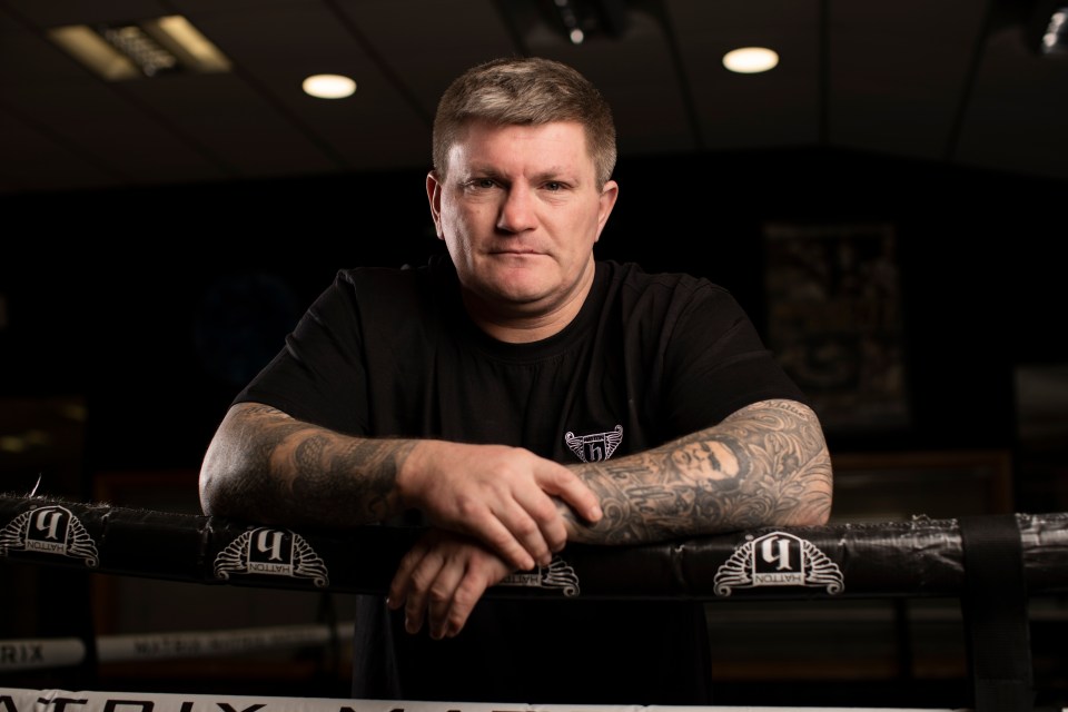  Hatton has joined the Gypsy King’s team since the heavyweight made his boxing return last year