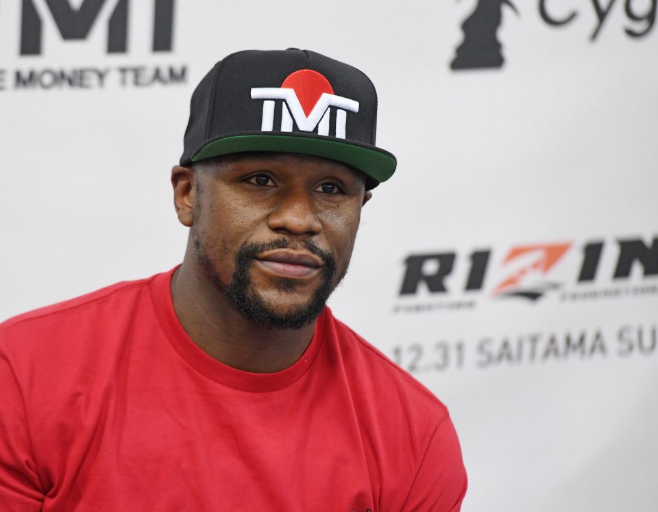  Floyd Mayweather retired with a 50-0 record