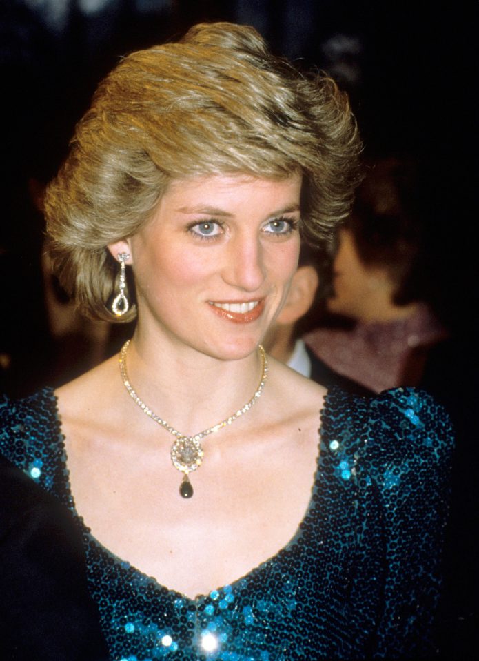  Diana famously wore the emerald and diamond necklace for a theatre performance in Austria in 1986