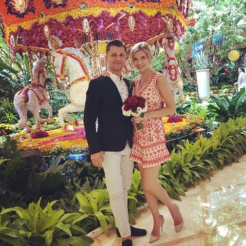  Newly married Rachel and Pasha are expecting their first child together