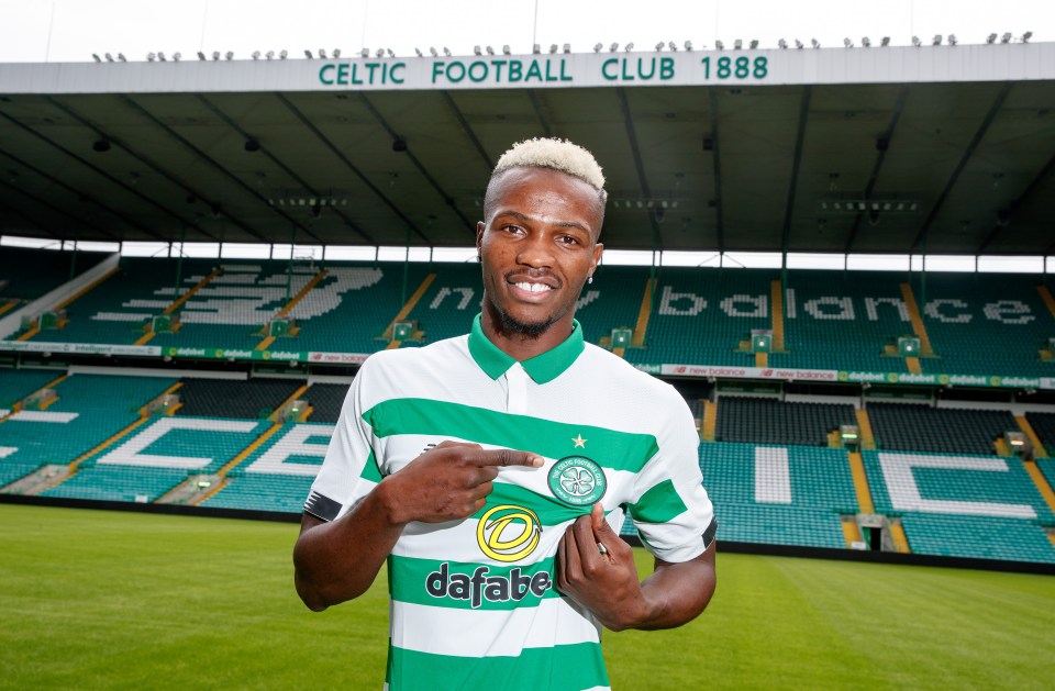  Rapid Vienna defender Boli Bolingoli-Mbombo signed for Celtic yesterday