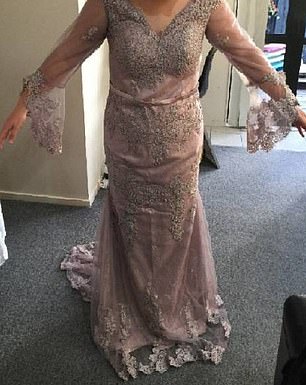  The teenager burst into tears when her 'dream' dress arrived in a different colour and wrong size