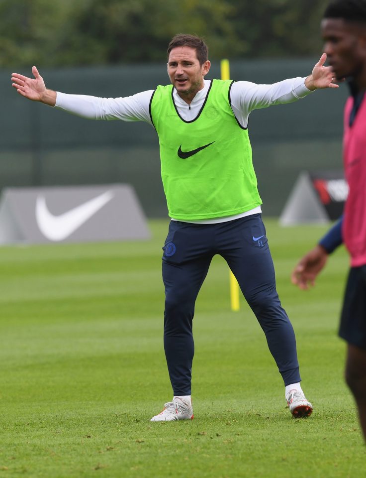  Frank Lampard shows off his skills as he works up a sweat with his squad