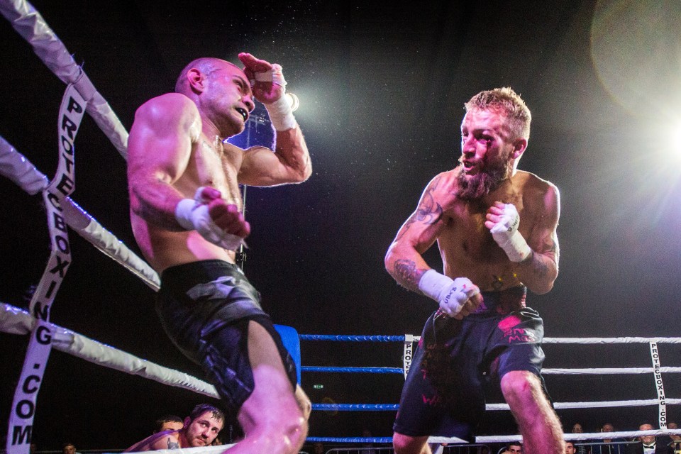  Fighters take each other on at the Ultimate Bare-Knuckle boxing event