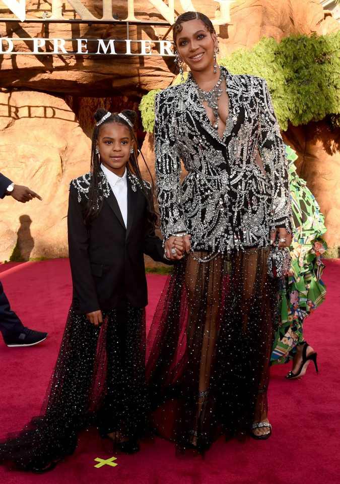  Beyonce and Blue Ivy looked incredible on the red carpet for the Lion King