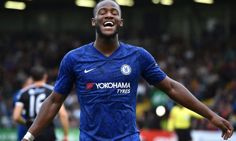  Michy Batshuayi shows his delight at being the first Chelsea scorer under returning legend Frank Lampard