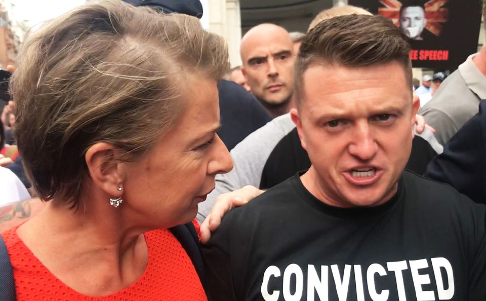  Katie Hopkins speaks with Tommy before heading into court