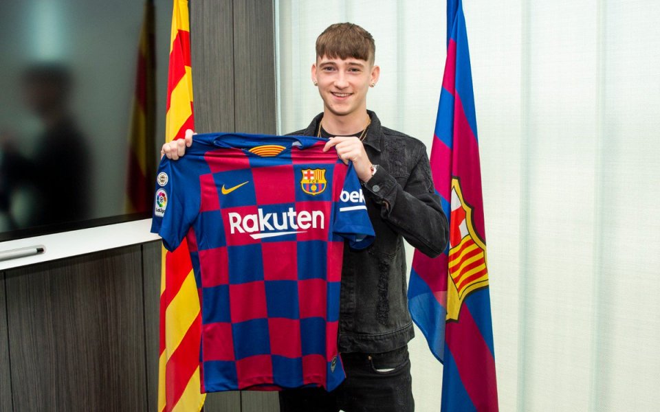  Ex-West Brom wonderkid Louie Barry joined Barcelona's youth ranks