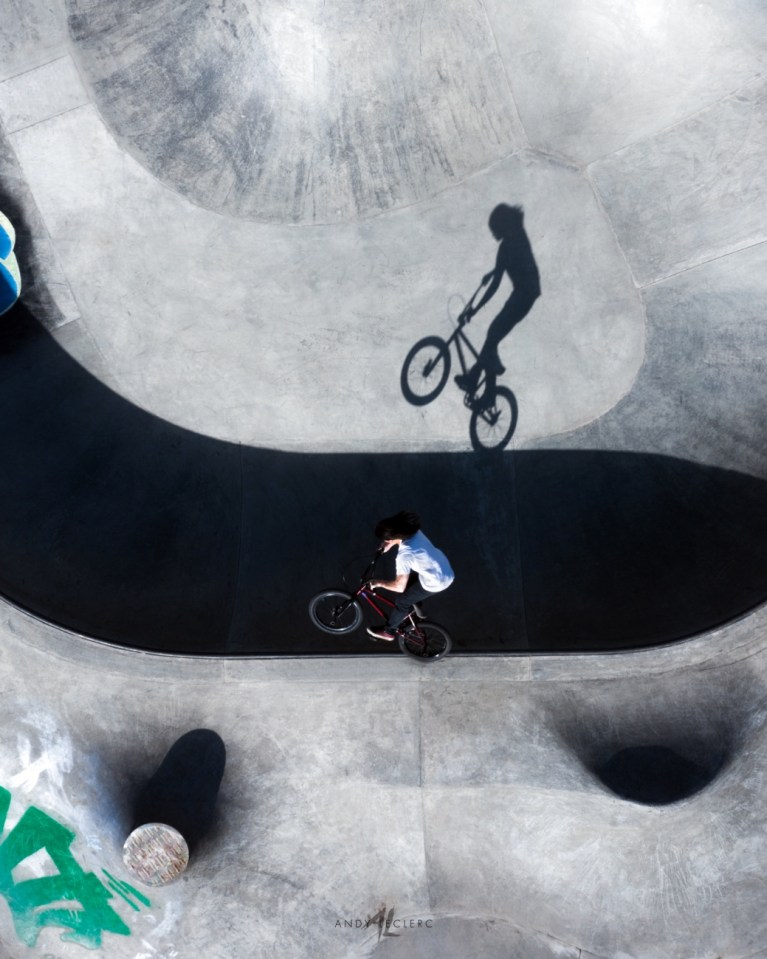  A BMX rider on the edge of a bowl in Connecticut, USA