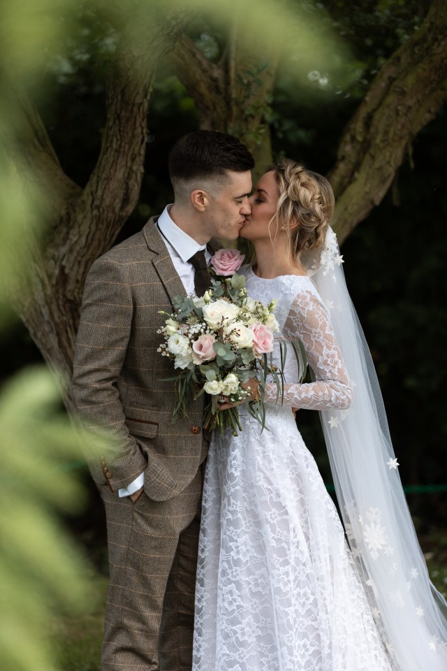  She was shopping in York with her husband-to-be when she came across the gorgeous dress for £35 in the Sue Ryder charity shop