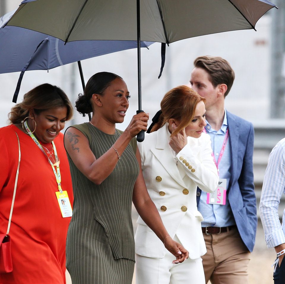  Even the rain couldn't dampen Mel and Geri's spirits