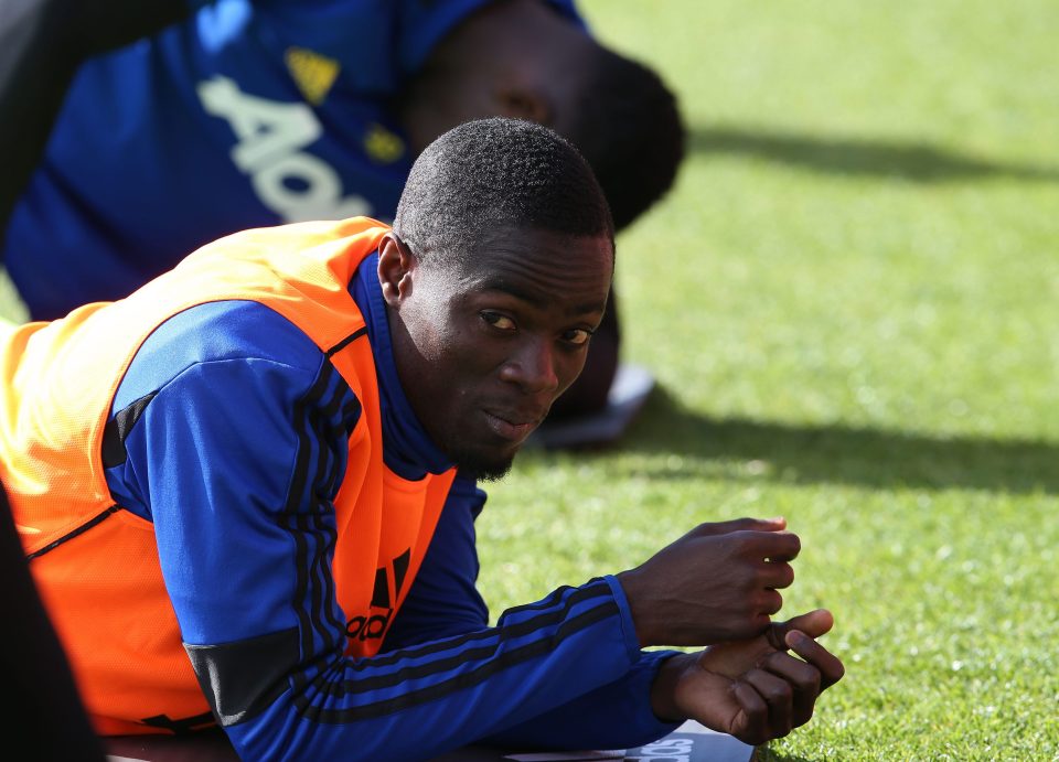  Eric Bailly is set to miss the start of the season after suffering a knee injury against Spurs