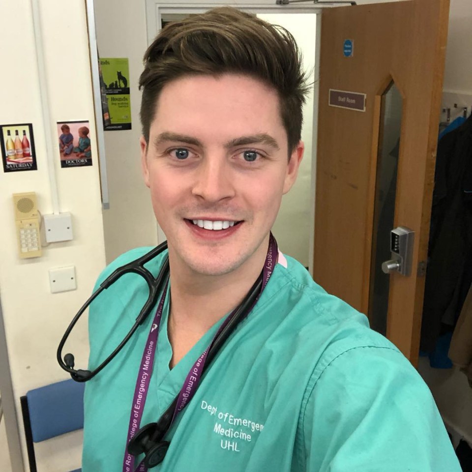  Love Island star Dr Alex George says some islanders are playing games