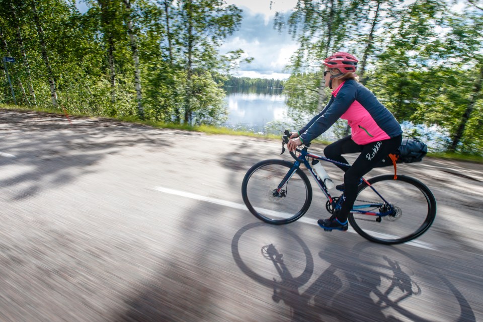  Take in the eye-catching scenery on a bike