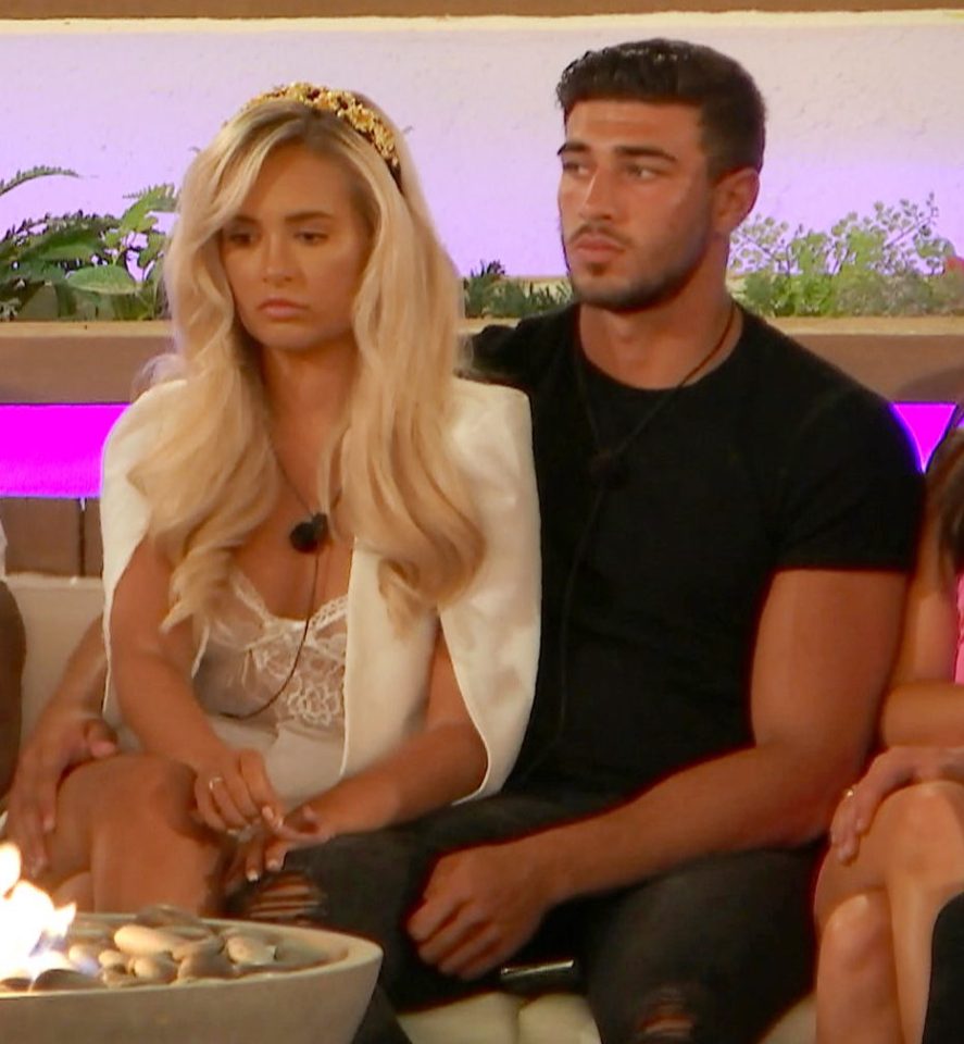  Molly-Mae and Tommy Fury looked worried at the last dumping, but they're actually fan favourites