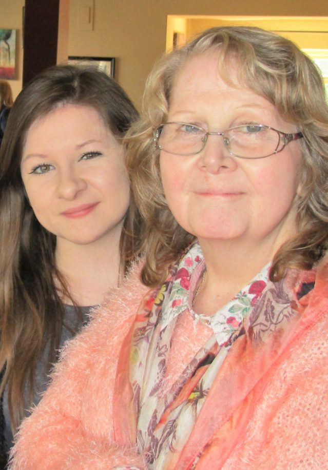  Lauren Backler, with her mum Fiona who lost her life to bowel cancer at 50, spearheaded the campaign