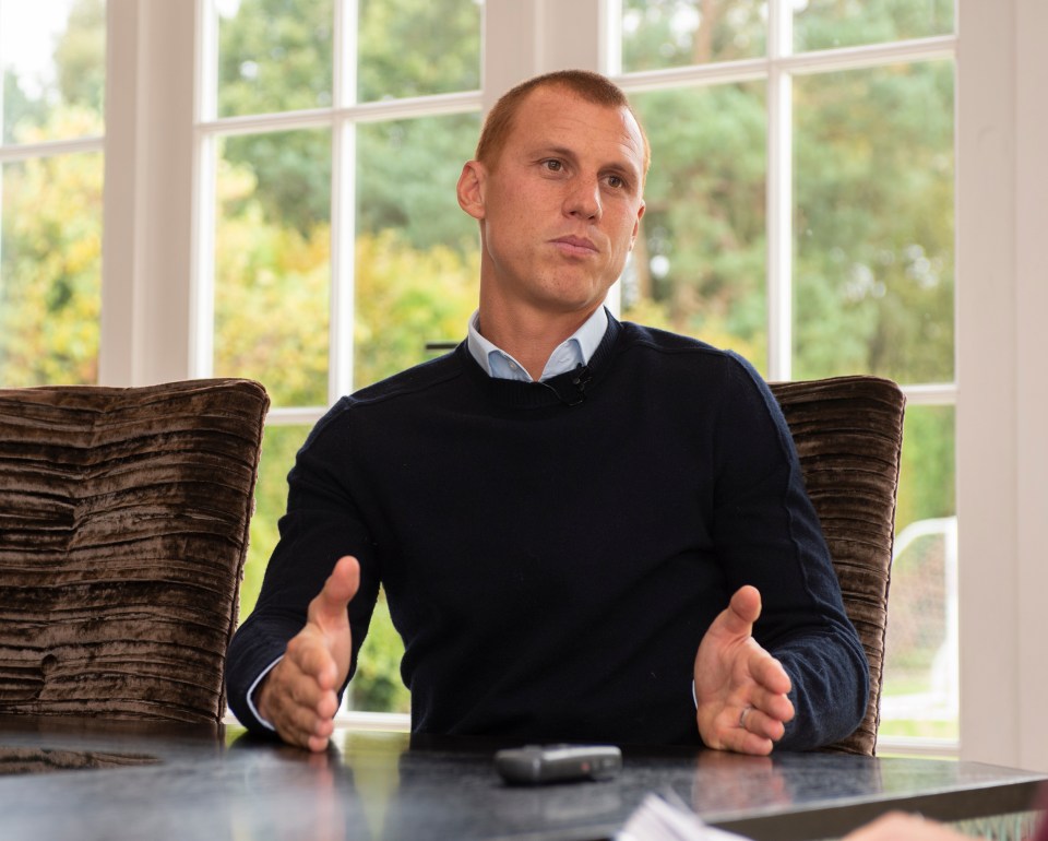  Steve Sidwell has revealed stars shell out £25,000 for security in the form of dogs