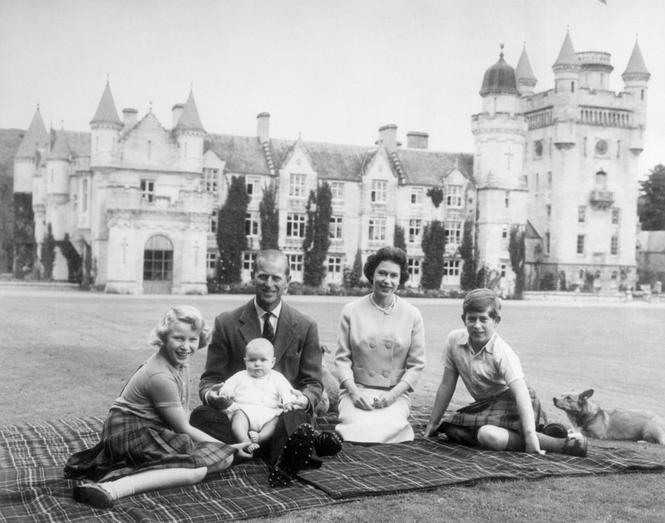 The Queen and Prince Philip pose outside Balmoral with Charles, Anne and Andrew