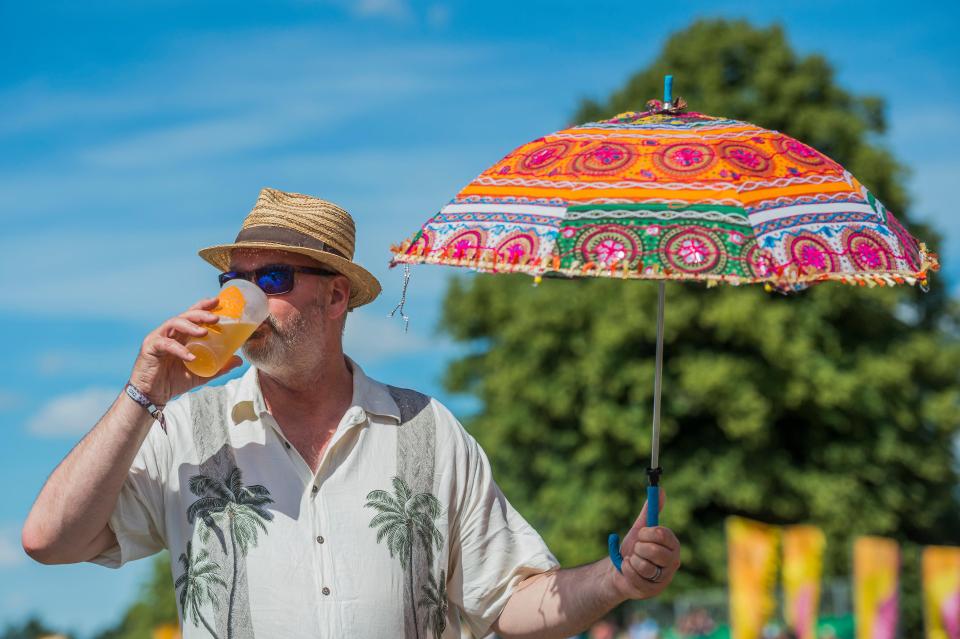  The Met Office has warned Brits to stay off the booze this weekend