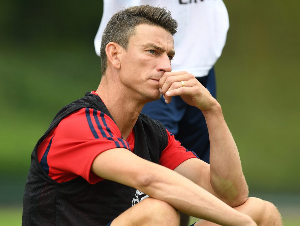  Laurent Koscienly has snubbed peace talks and Arsenal and is determined to quit the club